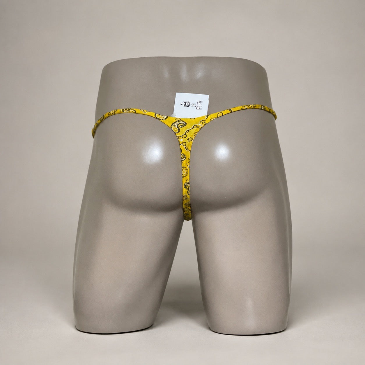 Back view of PapiMalo Golden Bandit yellow bandana Muscle thong